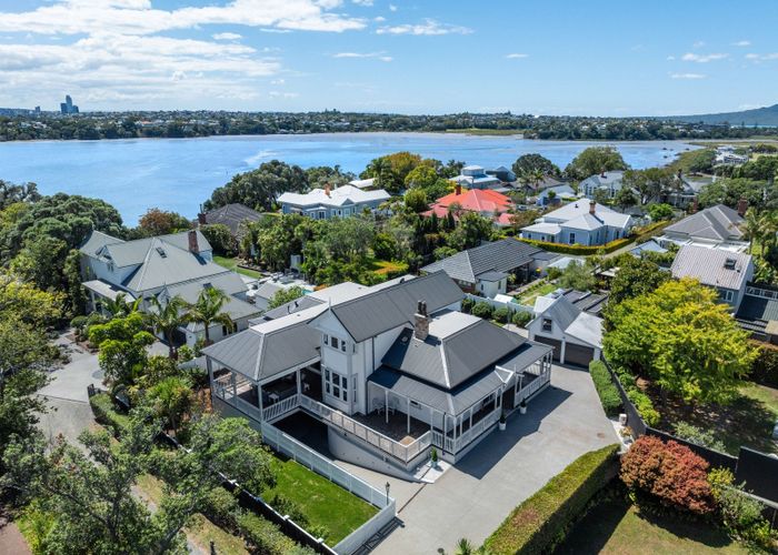  at 48 Stanley Point Road, Stanley Point, Auckland