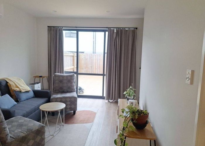  at 39 Clay Works Lane, New Lynn, Waitakere City, Auckland