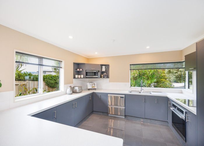  at 30 Kilkenny Place, Fitzherbert, Palmerston North, Manawatu / Whanganui