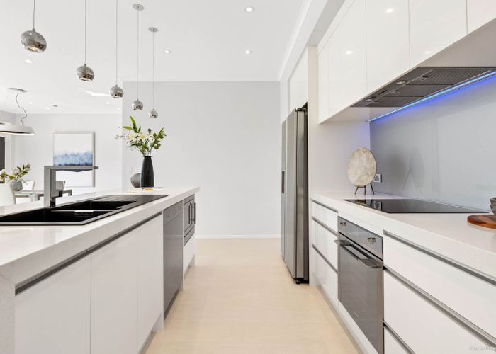  at 5 Vincent Lane, Hobsonville, Auckland