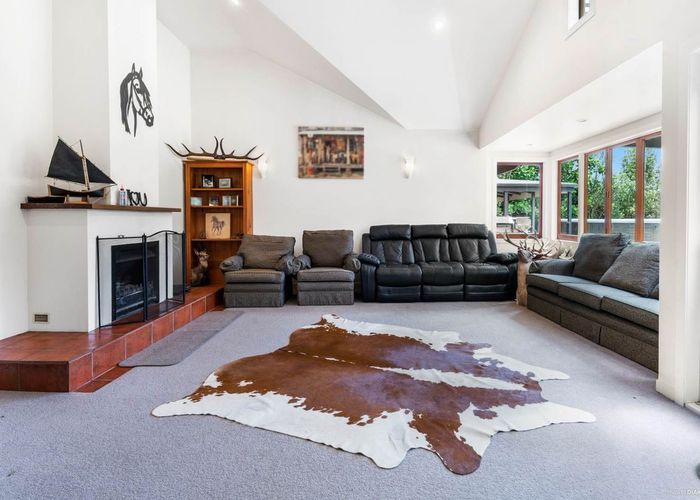  at 4 Sherwood Drive, Pukekohe