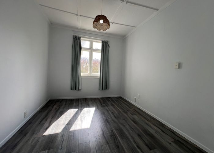  at 516 Mount Albert Road, Mount Roskill, Auckland