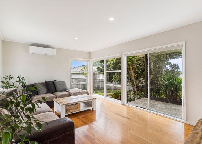  at 26 Patts Avenue, Glendene, Auckland