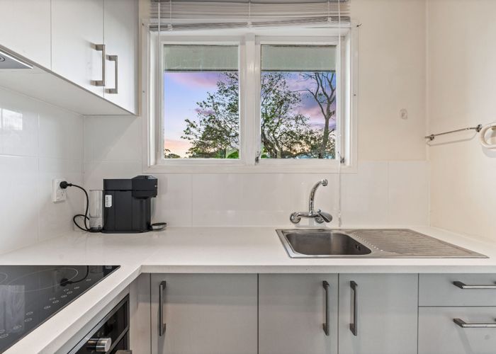  at 1/32 Rosewarne Crescent, Glendene, Waitakere City, Auckland