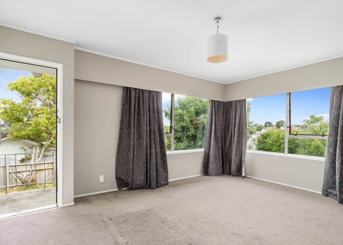  at 1/18 Mayfield Road, Glenfield, North Shore City, Auckland