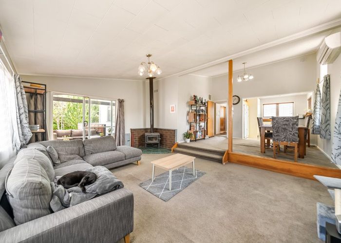  at 3 Fendalton Crescent, Pinehaven, Upper Hutt