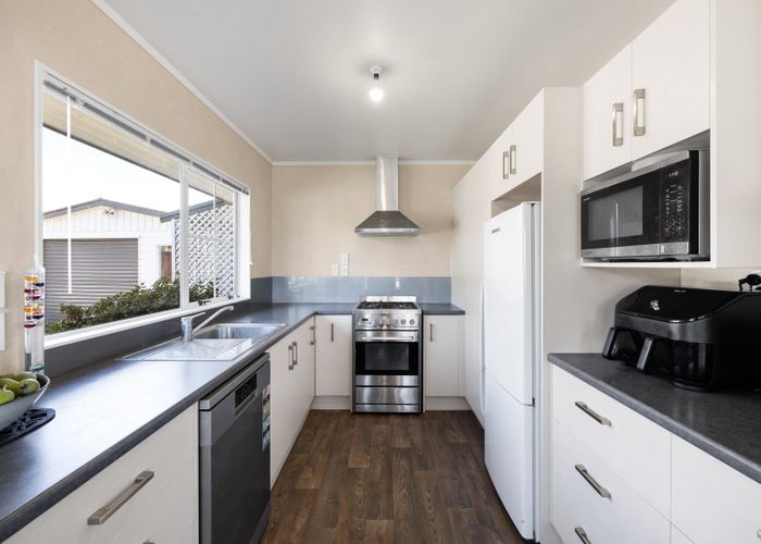  at 18 Dixon Road, Fitzroy, Hamilton