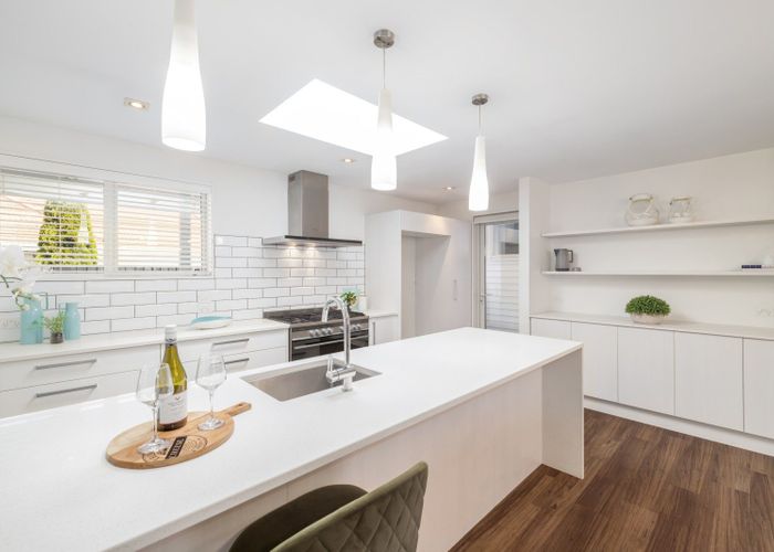  at 33 Reginald Street, Burwood, Christchurch