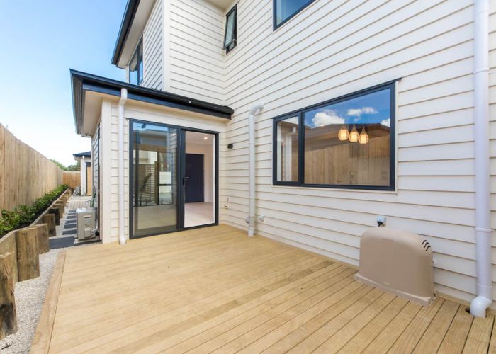  at 110B Royal Road, Massey, Auckland