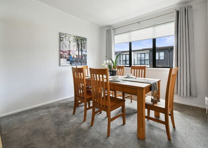  at 12/130 Stancombe Road, Flat Bush, Manukau City, Auckland