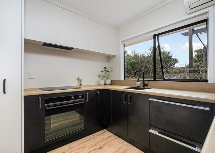  at 2/46A Claude Road, Hill Park, Manukau City, Auckland