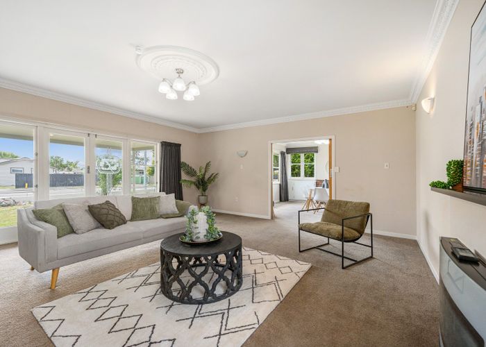  at 2 Squires Place, Awapuni, Palmerston North, Manawatu / Whanganui