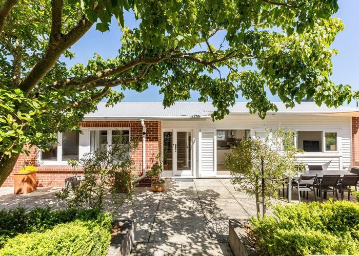  at 18 Palm Grove, Belmont, Lower Hutt, Wellington