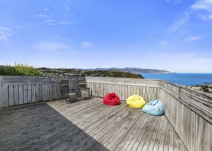  at 62 Frobisher Street, Island Bay, Wellington