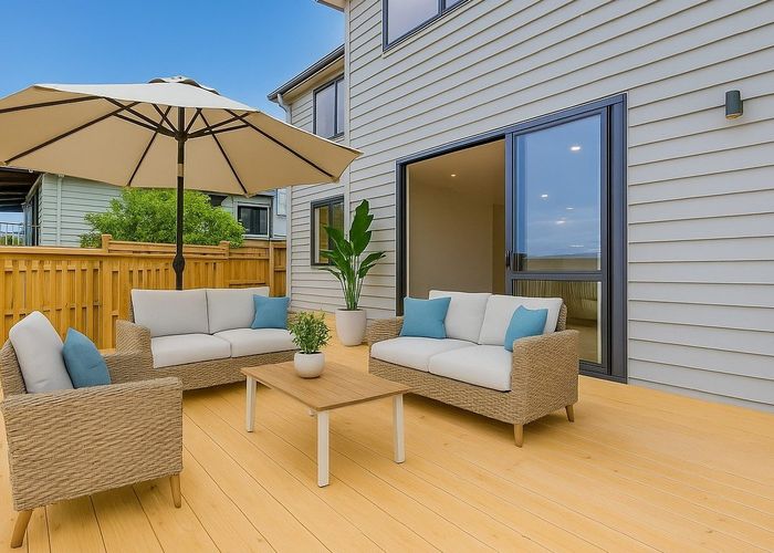  at 16 Bonita Avenue, Stanmore Bay, Whangaparaoa