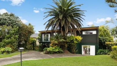  at 136 Halsey Drive, Lynfield, Auckland