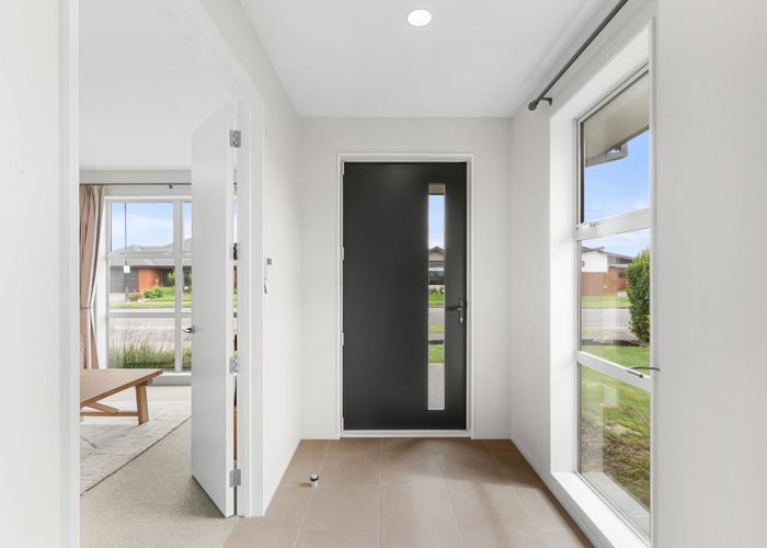  at 14 Graycliffe Street, Halswell, Christchurch City, Canterbury