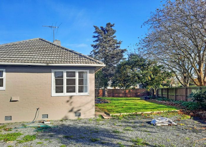  at 4 Paeroa Street, Riccarton, Christchurch City, Canterbury