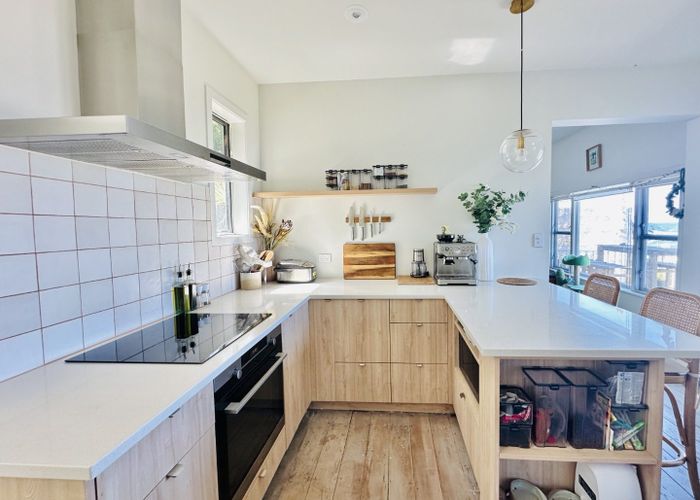  at 438 The Esplanade, Island Bay, Wellington, Wellington