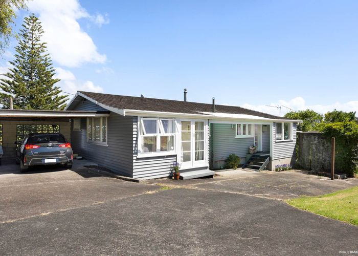  at 1098 Whangaparaoa Road, Tindalls Beach, Whangaparaoa