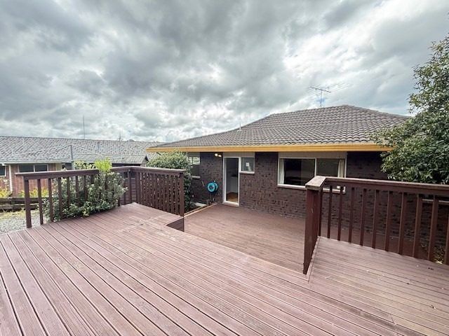  at 70 Glencoe Road, Browns Bay, North Shore City, Auckland