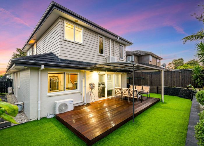  at 33 Sarteano Drive, Manurewa, Manukau City, Auckland