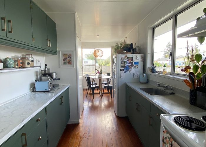  at 5 Bay Grove, Pukehangi, Rotorua, Bay Of Plenty