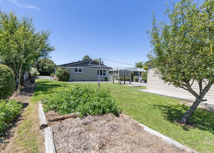  at 13 McMillan Street, Methven, Methven