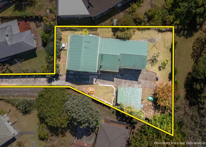  at 104 Sycamore Drive, Sunnynook, Auckland