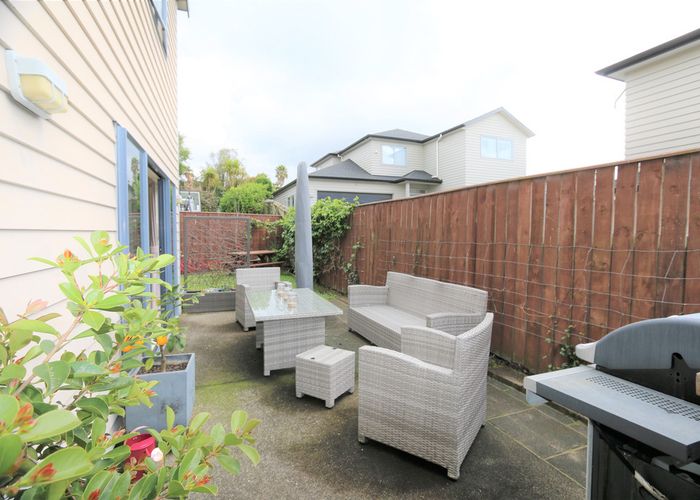  at 8 Burt Road, Mount Wellington, Auckland