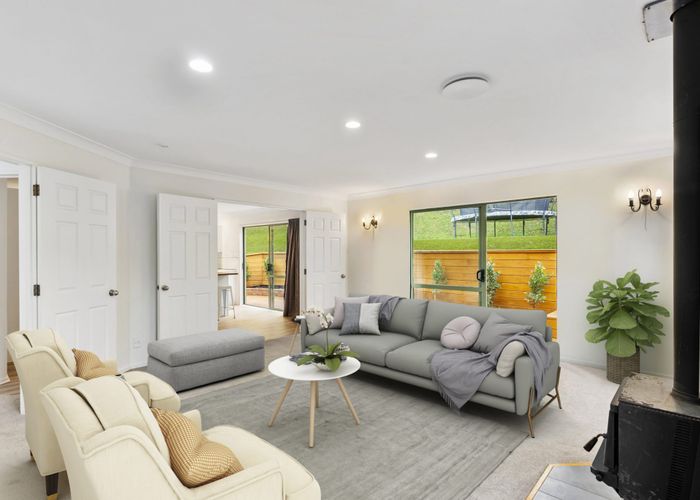  at 20 Caversham Drive, Torbay, Auckland