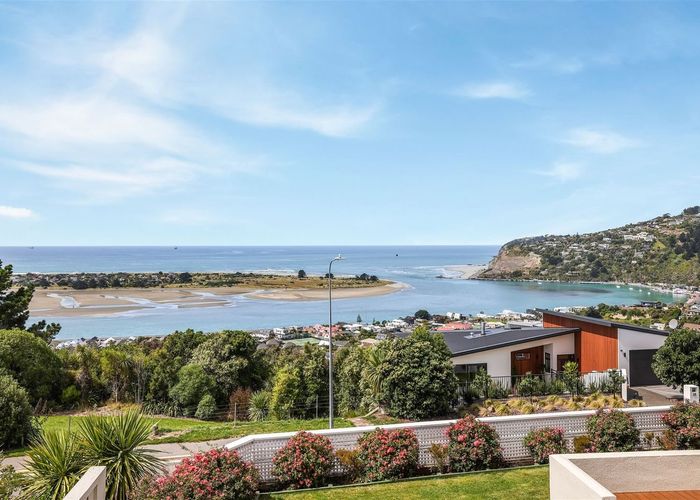  at 9 Dunkeld Lane, Redcliffs, Christchurch City, Canterbury