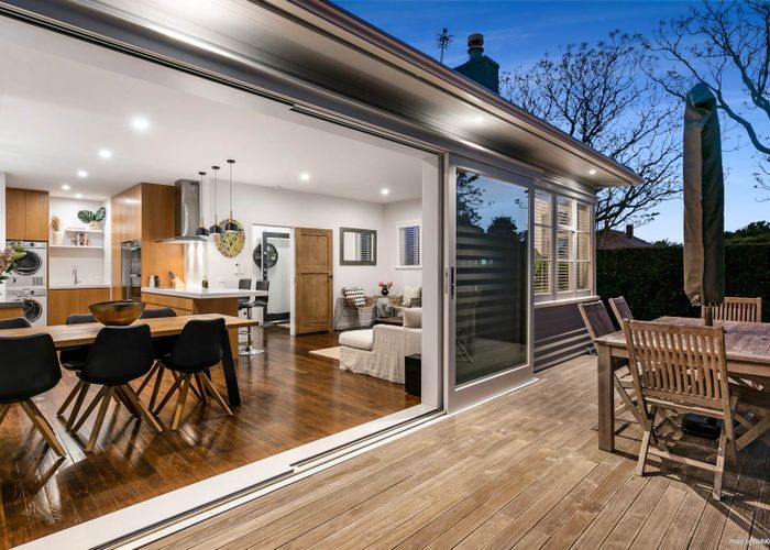  at 34 Kiwitea Street, Sandringham, Auckland
