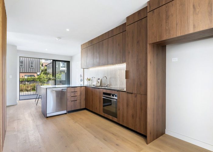  at 9A Windlass Street, Long Bay, North Shore City, Auckland