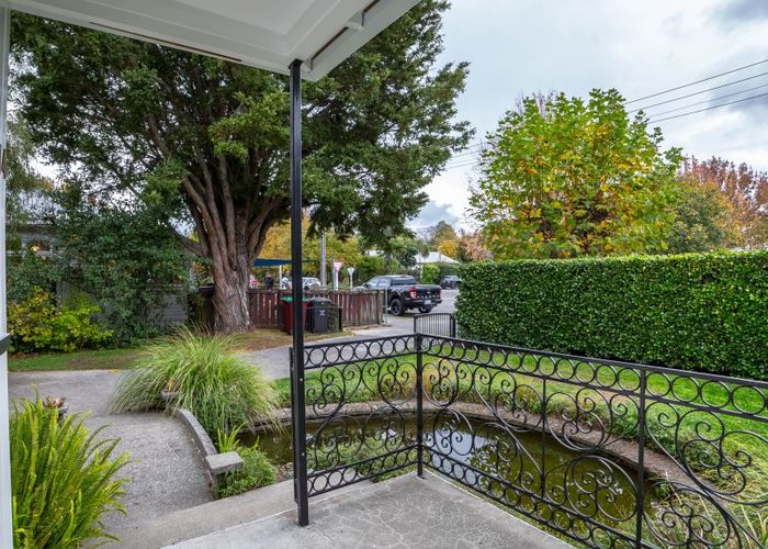  at 14 Mcmaster Street, Greytown