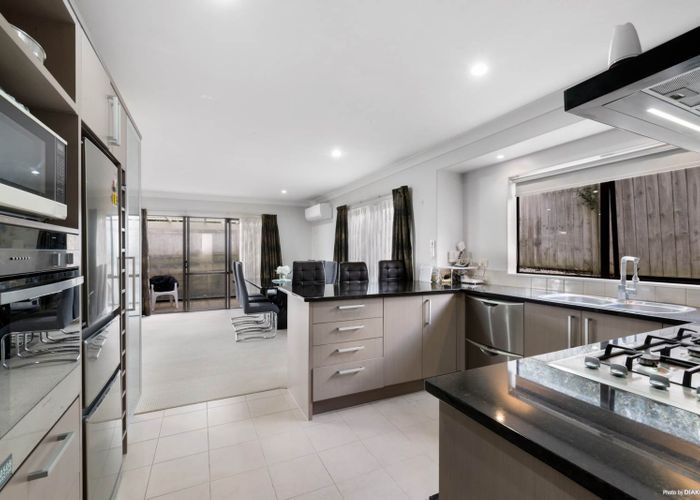  at 34 Amaretto Avenue, Flat Bush, Auckland