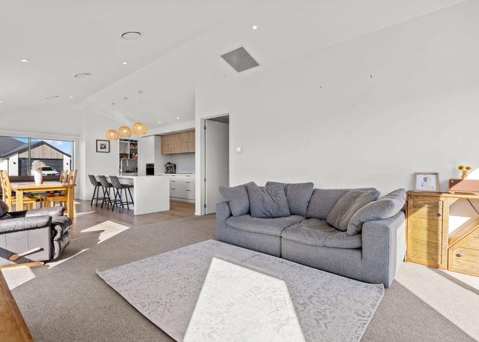  at 2 Jardine Place, Marshland, Christchurch City, Canterbury