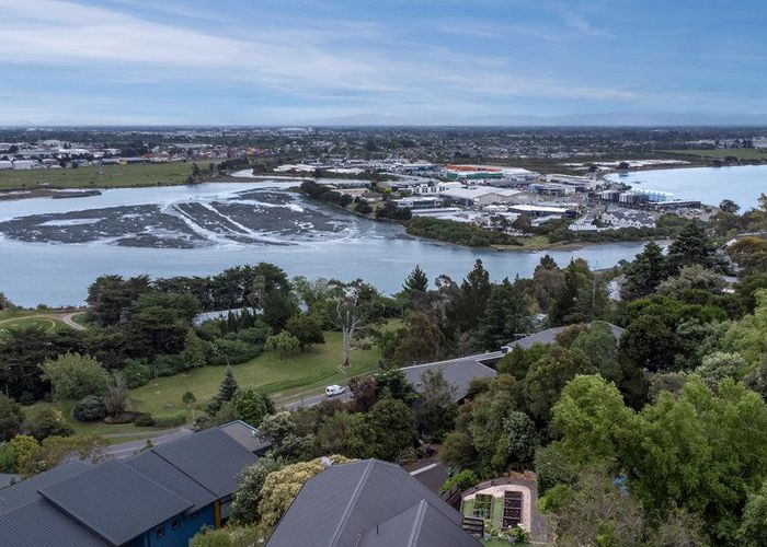  at 10 Osmond Lane, Mount Pleasant, Christchurch City, Canterbury