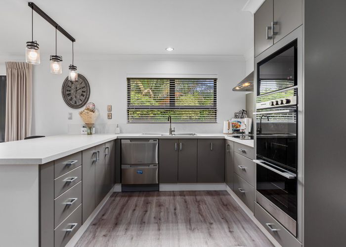  at 520 Cambridge Road, Tauriko, Tauranga