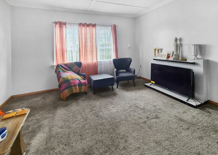  at 192 Tasman Street, Opunake