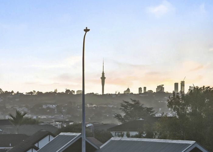  at 14B Galsworthy Place, Bucklands Beach, Manukau City, Auckland
