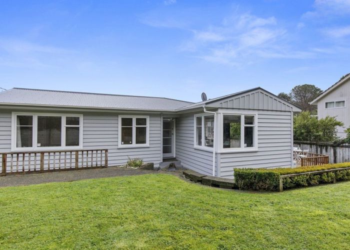  at 26 Lowry Crescent, Stokes Valley, Lower Hutt, Wellington