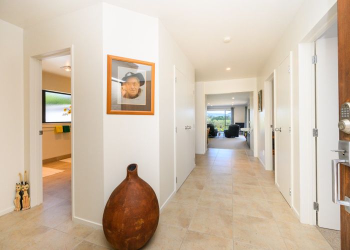  at 70 Pacific Drive, Fitzherbert, Palmerston North