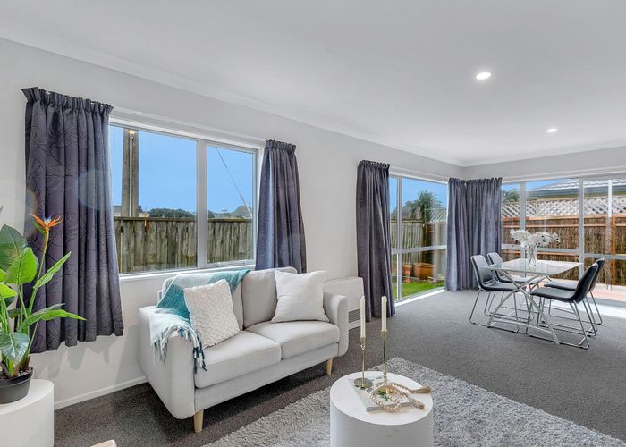  at 13 Pohutukawa Grove, Titahi Bay, Porirua