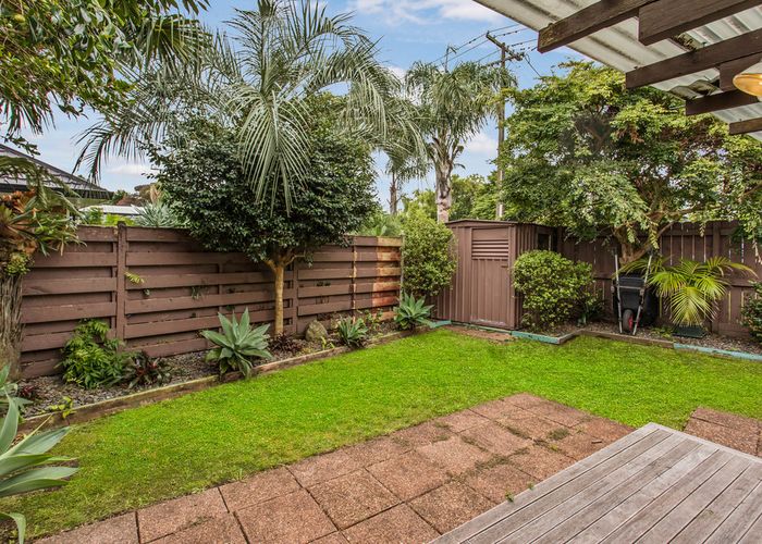  at 1/4 Burt Road, Mount Wellington, Auckland