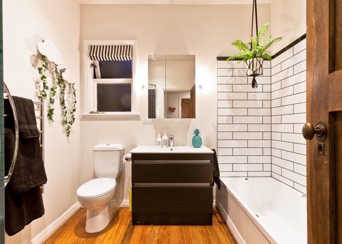  at 40 Riro Street, Point Chevalier, Auckland