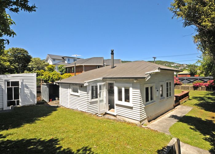  at 41 Cooper Street, Karori, Wellington