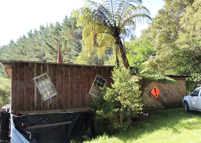  at 1404A Oruru Road, Peria