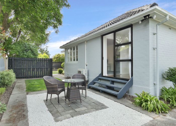  at 3 Bateman Avenue, Bryndwr, Christchurch