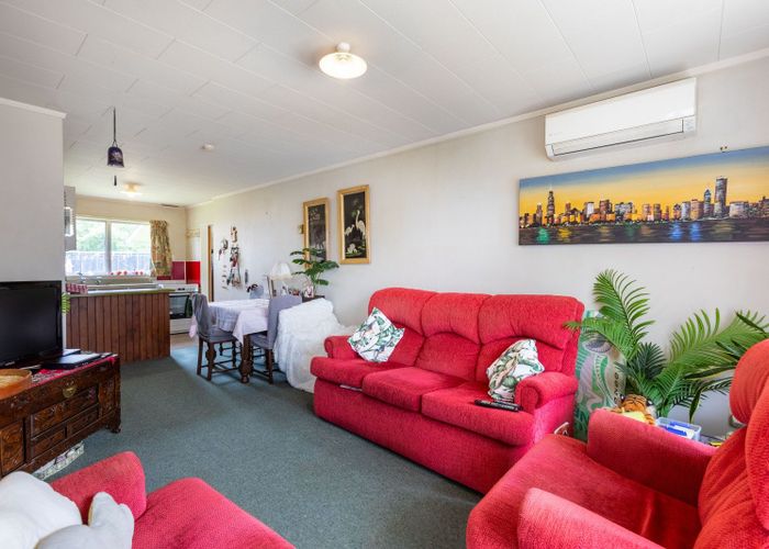  at 15B Queen Street, Dannevirke, Tararua, Manawatu / Whanganui